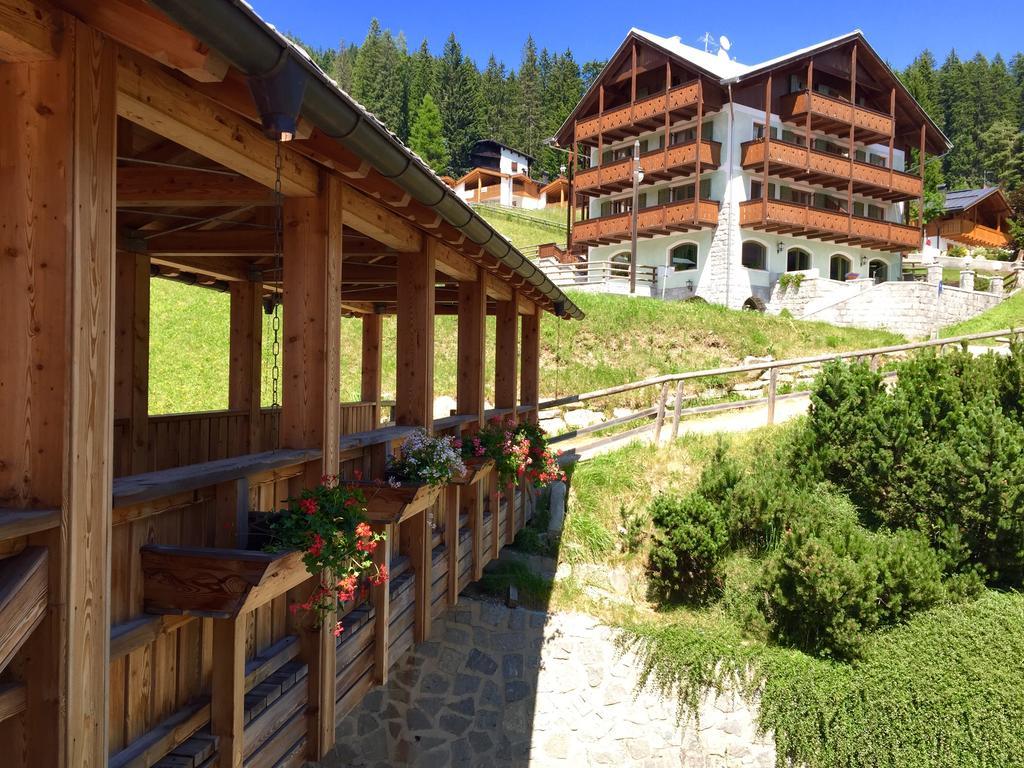 Rta Torre Del Brenta Aparthotel Madonna di Campiglio Luaran gambar